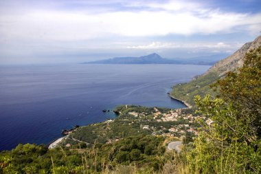 İtalya 'nın Basilicata kentindeki Maratea kıyı şeridinin manzarası 