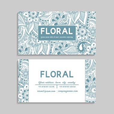 Zentangle el çizilmiş çiçekler ile kartvizit seti. Şablon