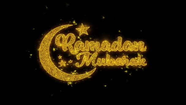 Ramadan Mubarak Wish text gnistor partiklar på svart bakgrund. — Stockvideo
