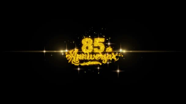 85th Happy Anniversary Golden Text Particelle lampeggianti con spettacolo pirotecnico d'oro — Video Stock