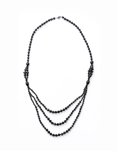 Collier Pierre Noire Sur Fond Blanc — Photo