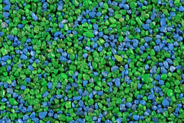 Zbliżenie na niebieski i zielony kolorowe naturalny kamień dywan. Dekoracyjna powłoka kamienia. Podłogi antypoślizgowe wykończenie, zawierające cząstki kamienia naturalnego — Zdjęcie stockowe