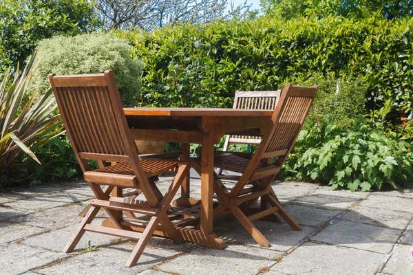 Terraza y muebles de jardín — Foto de Stock