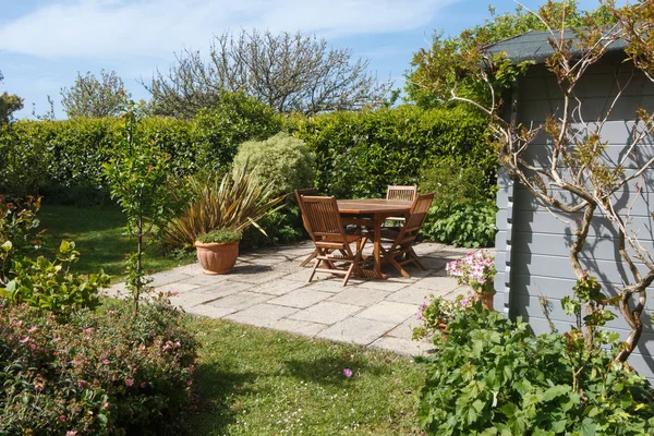 Terraço e mobiliário de jardim — Fotografia de Stock
