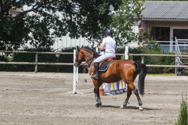 Defne ata binen adam