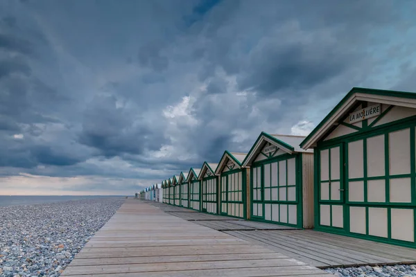Пляж Кабіни Під Синє Небо Кайо Сюр Мер Франції — стокове фото