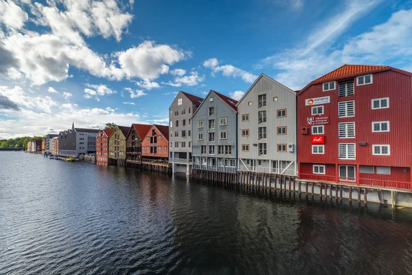 Kleurrijke Huizen Stad Trondheim Noorwegen — Stockfoto