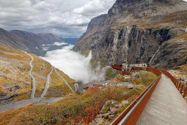 Norge September 2018 Viewpoint Bergsvägen Trollstigen Visa Från Ovan Krånglig — Stockfoto