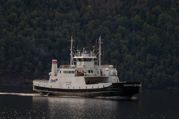 Ferry Pour Geiranger Norvège Septembre 2018 — Photo