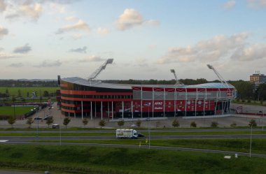 Hollanda Alkmaar 20 Ekim 2018: Afas futbol stadyumu, yüksek açısından gördüm