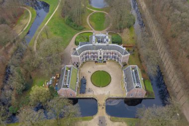 Castle Groeneveld Baarn Hollanda yüksek noktasından gördüm