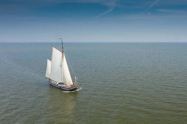 Яхта Эйсселмер Нидерланды — стоковое фото