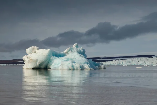 Spitsbergen Deki Buzul Cephesi — Stok fotoğraf