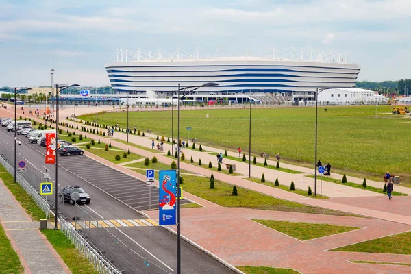 KALININGRAD, RUSSIA - 13 Haziran 2018: Rusya 'da oynanan 2018 FIFA Dünya Kupası karşılaşmaları için modern Kaliningrad futbol stadyumunun (ayrıca Arena Baltika olarak da bilinir) görünümü.