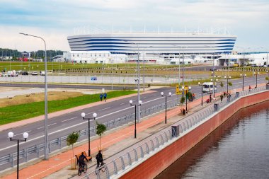 KALININGRAD, RUSSIA - 13 Haziran 2018: Rusya 'da oynanan 2018 FIFA Dünya Kupası karşılaşmaları için modern Kaliningrad futbol stadyumunun (ayrıca Arena Baltika olarak da bilinir) görünümü.