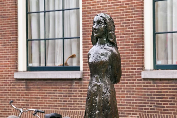 Amsterdam Netherlands June 2017 Anne Frank Statue Westerkerk Plaza Anne — Stock Photo, Image