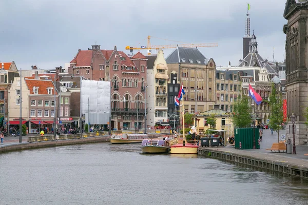 Amsterdam Netherlands June 2017 Tourist Cruise Boats One Water Canals — Stock Photo, Image