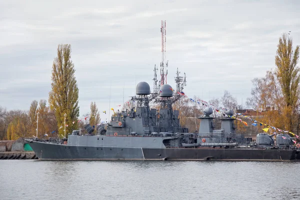 バルチースク港パルヒム型級対潜ロシア コルベット — ストック写真