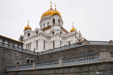 Mesih Saviour, Moskova, Rusya katedral manzarası. Bir ana Rus Ortodoks Kilisesi, bir kaç yüz metre güneybatısında Kremlin.