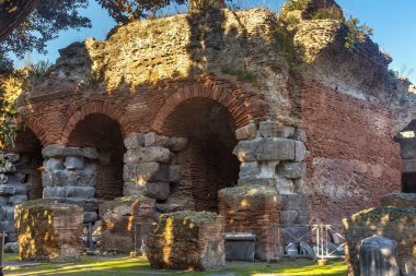 Pozzuoli Flavian amfitiyatro kalıntıları. Üçüncü büyük Roman amphitheater İtalya olduğunu. 