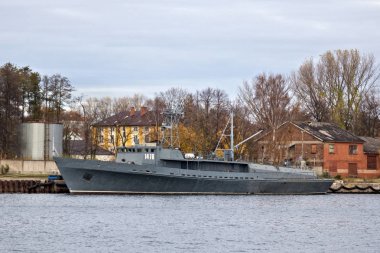 BALTIYSK, RUSSIA  - NOVEMBER 04, 2018: Torpedo ship TL-1476 of the project 1388. Boat intended for search and lift practical torpedoes launched at the exercises by ships and torpedo boats.
