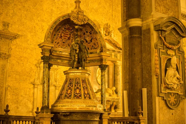 Neapel Italien Oktober 2015 Skulpturen Der Kathedrale Von Neapel Cattedrale — Stockfoto