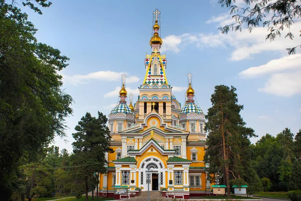Cathédrale Ascension Almaty Kazakhstan Est Une Cathédrale Orthodoxe Russe Achevée — Photo
