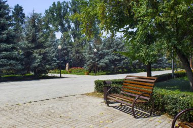 Almatı 28 Panfilov şehir Park banklar görünümünü