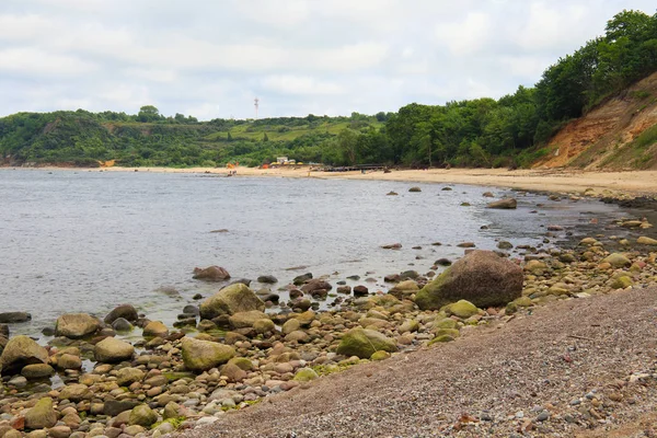 Beautiful view of the Baltic Sea coast with the sandy beach. — Stock Photo, Image