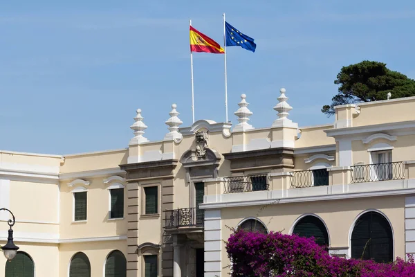 Tanca 'daki İspanyol Konsolosluğu binasının manzarası. Fas.