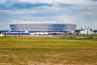 KALININGRAD, RUSSIA - 13 Haziran 2018: Rusya 'da oynanan 2018 FIFA Dünya Kupası karşılaşmaları için modern Kaliningrad futbol stadyumunun (ayrıca Arena Baltika olarak da bilinir) görünümü.