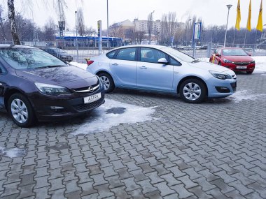 21 Ocak 2018 Ukrayna, Kiev auto show Opel, yeni arabalar