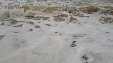 deniz dalga fırtına ağır çekim