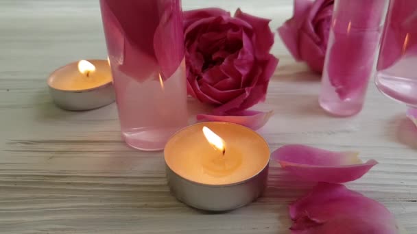 Rosenextrakt Kerze Kosmetikcreme Zeitlupe — Stockvideo