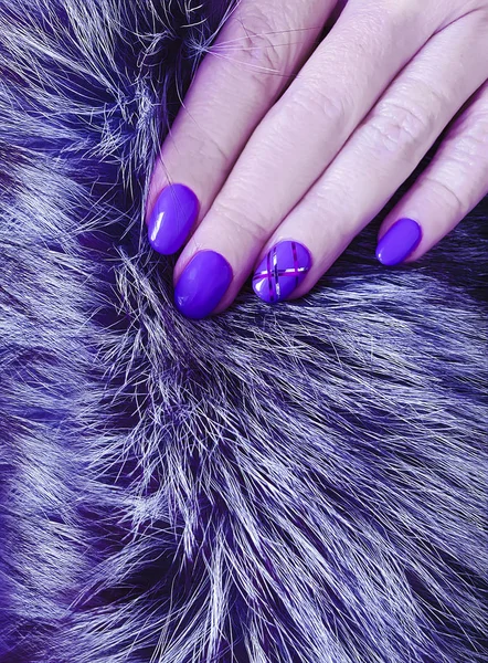 Female Hands Manicure Fur — Stock Photo, Image
