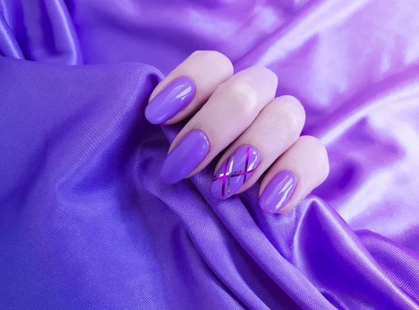 Female Hand Manicure Silk — Stock Photo, Image