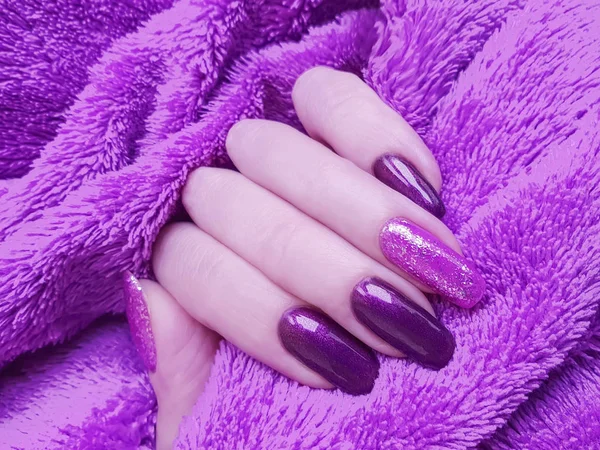 Female Hand Manicure Fur — Stock Photo, Image