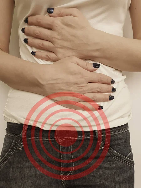 膀胱炎の女性の症状 — ストック写真