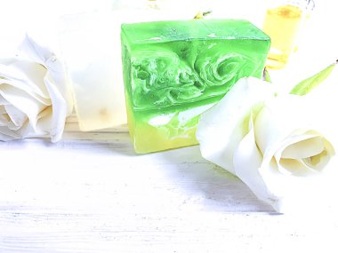 yağ, sabun, ahşap arka plan gül çiçek