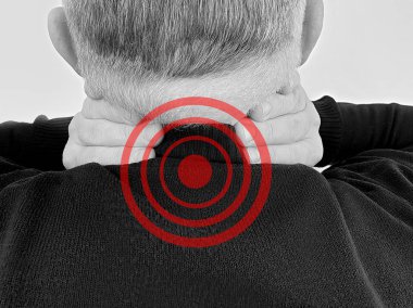 adam boğaz boyun belirti