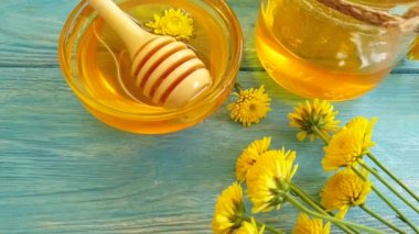 fresh honey dandelion slow motion