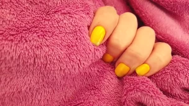 Female Hand Manicure Fur Slow Motion — Stock Video