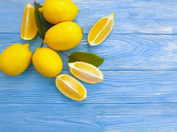Fresh Lemon Wooden Background — Stock Photo, Image