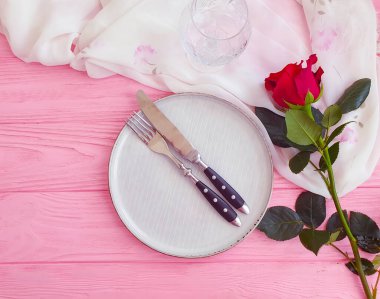 Gül çiçeği, ahşap kaplama