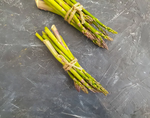 Fresh Asparagus Concrete Background — Stock Photo, Image