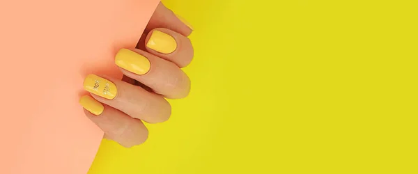 Female Hand Beautiful Manicure Colored Background — Stock Photo, Image