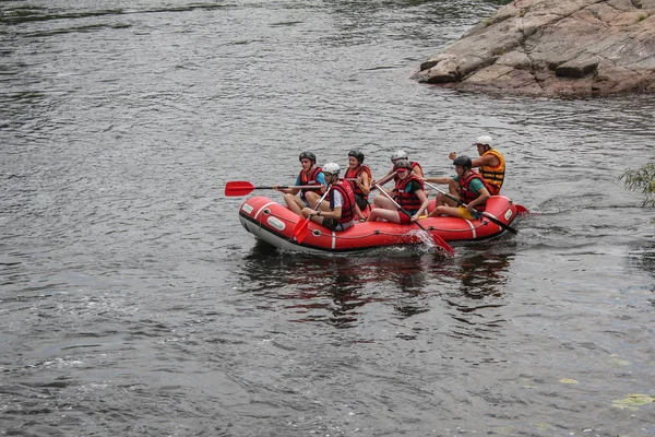 Myhiya Ukraine June 2018 Group Happy People Guide Whitewater Rafting — Stock Photo, Image