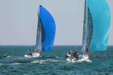 Yelken Yarışması - regatta, Odessa Ukrayna'da düzenlenen katılan takım sporcular. Sb20 - Olimpiyat Karadeniz sınıfta