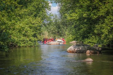 Mygiya / Ukrayna - 22 Temmuz 2018:Rafting, Beyaz su ile Güney Bug Nehri Rafting macera Ukrayna 