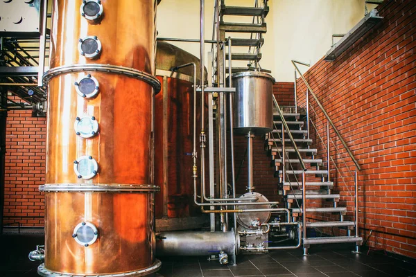 Brandy üretimi için endüstriyel ekipman